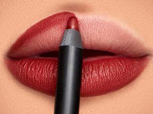 مستحضرات التجميل K7L Dark Red Lip Liner Pencil - Flame